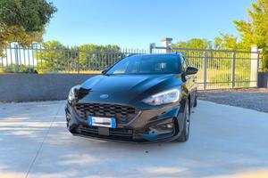 Ford Focus 1.5 EcoBlue 120 CV automatico SW ST-Lin
