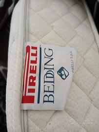 Materasso in lattice Pirelli + rete con doghe