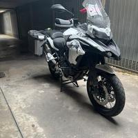 Benelli Trk 502 X