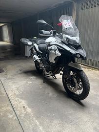 Benelli Trk 502 X