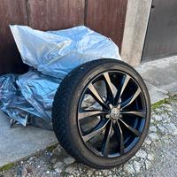 Gomme piu cerchi per Toyota chr