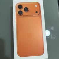 Iphone 17 pro arancione