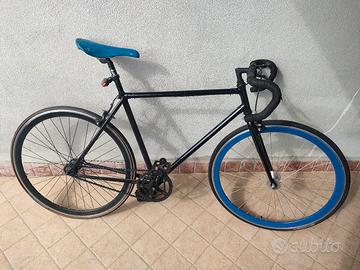 Bici scatto fisso + terza ruota