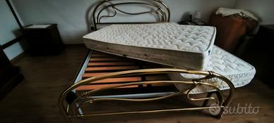 Letto in ottone, rete matrimoniale e materassi