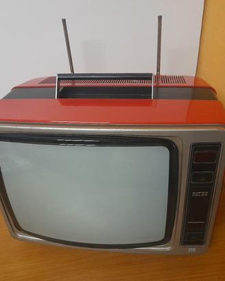 Grundig Super Color 1832IT Vintage 1978 Tv Funzion