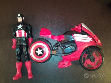 Moto Capitan America e personaggio abbinato