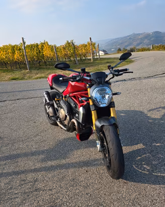 ducati monster 1200s 