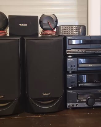 Sistema Stereofonico  Technics CH570