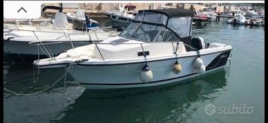 Robalo 2140 Walkaround