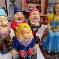 Biancaneve e i Sette nani in porcellana