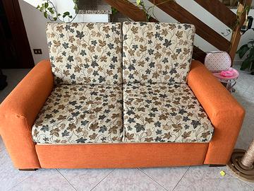 Divano due posti