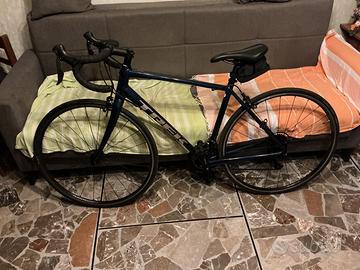 Trek Domane AL 2 Rim 2024