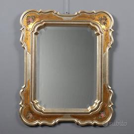 Specchiera in Legno Dorato con Finitura a Foglia