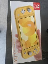Nintendo Switch lite nuova