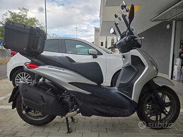 Piaggio Beverly 400S HPE 2024