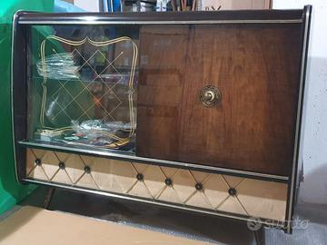 Mobile radio giradischi Blaupunkt Arkansas anni 50