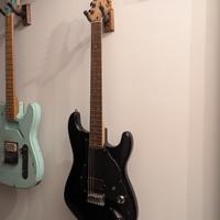Squier Stratocaster modificata con EMG X attivo