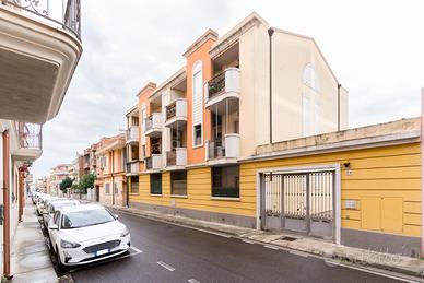 Selargius, Via Calatafimi trivano con posto auto