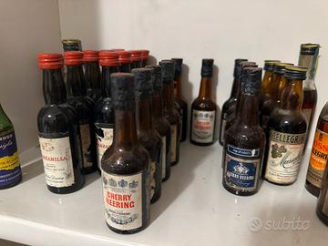 Liquori mignon oltre 100 bottiglie - 1€ l’una