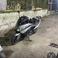 Yamaha T Max - 2009