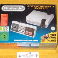 Nintendo Classic Mini Nes + Box Protettivo