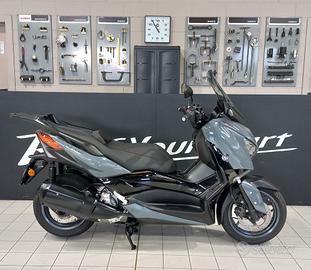 Yamaha X-Max 300 Tech Max