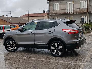nissan Qashqai 1.5  full optional autocarro
