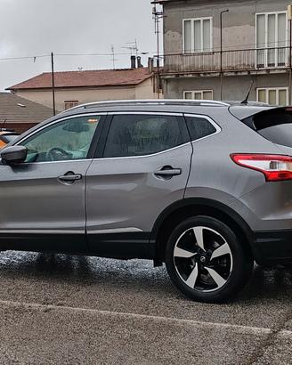 nissan Qashqai 1.5  full optional autocarro