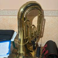 Basso tuba