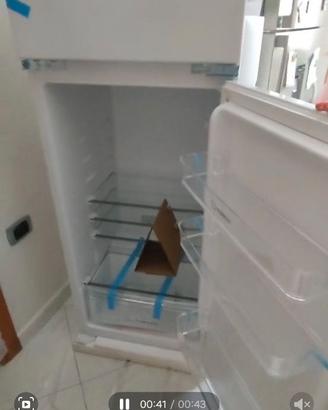 Frigo nuovo indesit