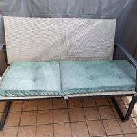 salottino:divanetto+2sedie per balcone