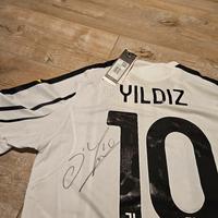 Maglia originale Yildiz con autografo 