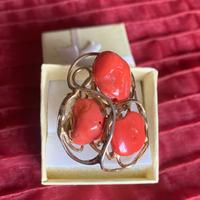 Anello di corallo e argento 925