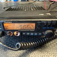 YAESU FT-2400. Ricetrasmettitore veicolare VHF.