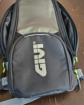 Borsa da Serbatoio GIVI EA106B 6L 
