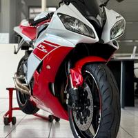 YAMAHA R6 2009 COME NUOVA FINANZIABILE TUA A 160 m