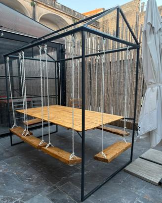 Tavolo con Altalena per giardini terrazzi o locali