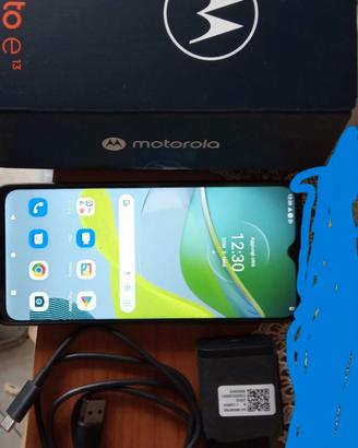 Motorola Smartphone e 13