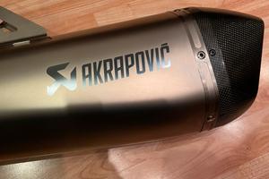 Akrapovic Slip-On