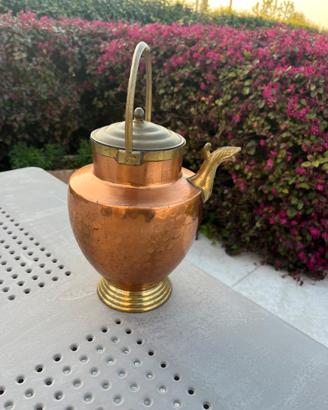 Teiera tradizionale tunisina in rame e ottone