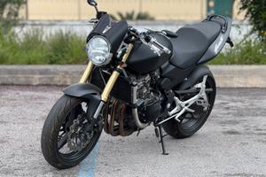 Honda Hornet 600 - De Pretto Moto