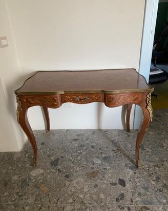 Consolle in stile Luigi XV intarsiata