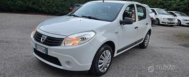 Dacia Sandero 1.4 8V GPL Lauréate