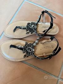 Sandalo infradito donna con strass