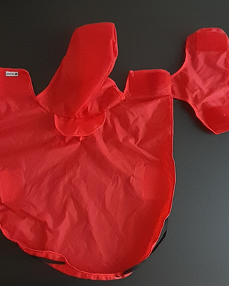 Mantellina impermeabile e anti-vento per cani Sail