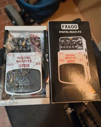 BEHRINGER FX600 Digital Multi FX