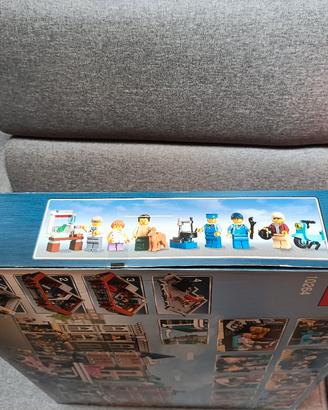 Lego Corner garage 10264
