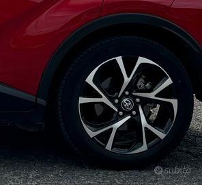cerchi 18”  225/50 99 W originali toyota chr 2000