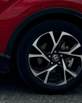 cerchi 18”  225/50 99 W originali toyota chr 2000