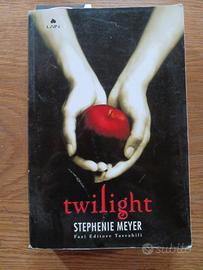 twilight - stephenie meyer